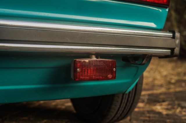 Merawat Volkswagen Golf Mk1 (1243511)