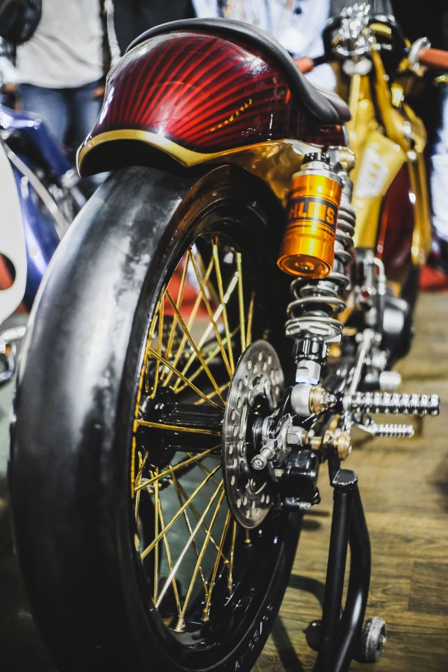 Honda C700 Choppy Cub: Bebek Jadul dengan DNA Racing (175770)