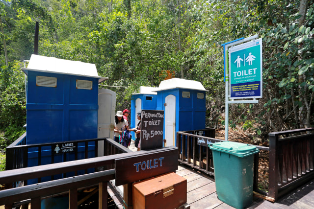 Di Pianemo juga telah tersedia toilet umum. Foto: Aria Sankhyaadi/kumparan