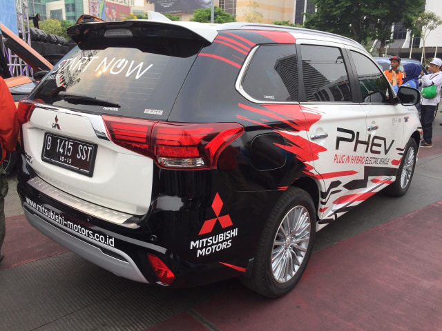 Mitsubishi Outlander PHEV