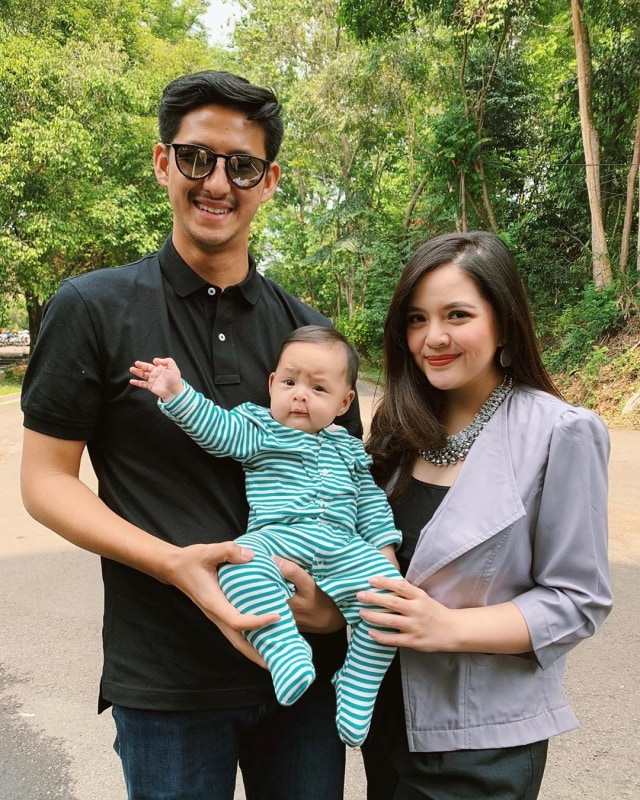 Tasya Kamila dan keluarga. Foto: Instagram/@tasyakamila