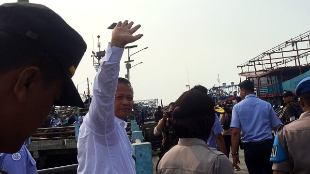 Menteri KKP Edhy Prabowo di Pelabuhan Muara Angke