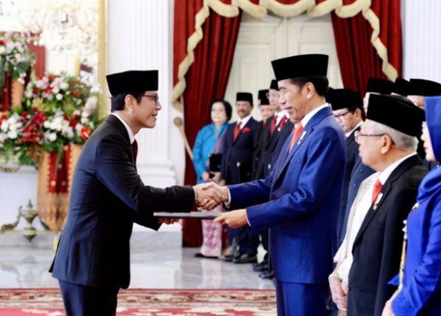 Wishnutama bersama dengan Presiden Republik Indonesia, Joko Widodo | Photo by @wishnutama on Instagram