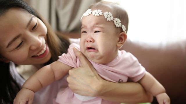 Penyebab Bayi Rewel Seperti Anak Mona Ratuliu (87661)
