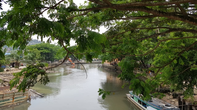 Salah satu potret Sungai Karang Mumus di Jalan Muso Salim, Samarinda | Photo by Karja