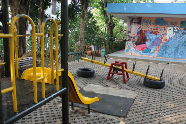 Waspada Timbal di Taman Bermain (19755)