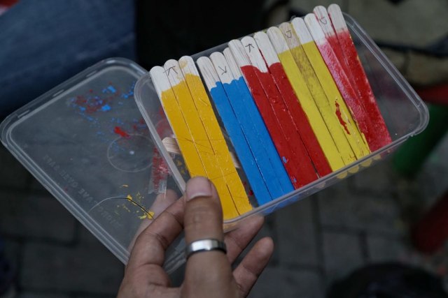 Lipsus, Timbal Taman Bermain, Sonia Buftheim