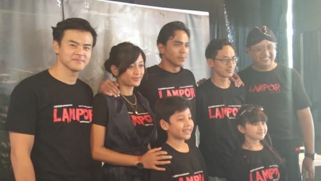 Pemain film Lampor saat Meet And Great di The Park Mall Solo. (Tara Wahyu)