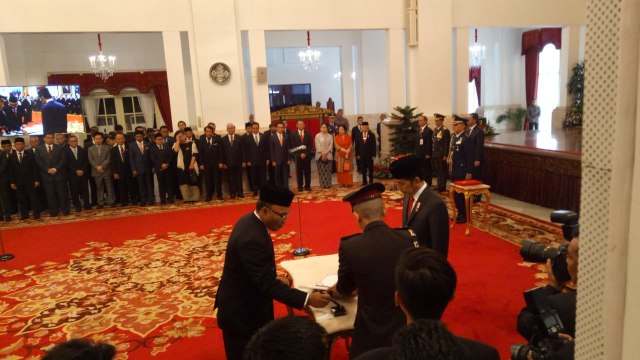 Pelantikan Komisi Kejaksaan di Istana Merdeka, Jakarta, pada Jumat (1/11/2019). Foto: Fahrian Saleh/kumparan