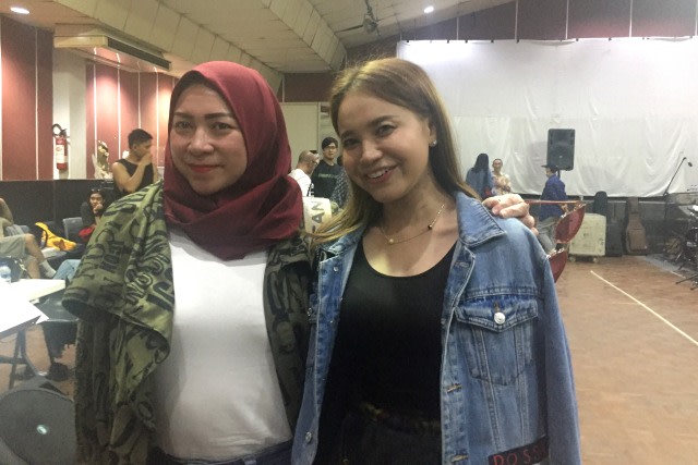 melly goeslaw di pesta halloween