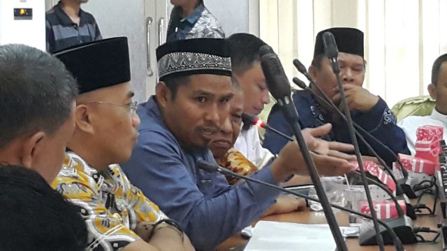 Forum Umat Islam (FUI) Sulteng dengan mendesak DPRD Kota Palu untuk segera mengambil sikap tegas terhadap praktik prostitusi di Tondo kiri Palu. Foto: Istimewa