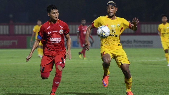 Semen Padang FC vs Bhayangkara FC