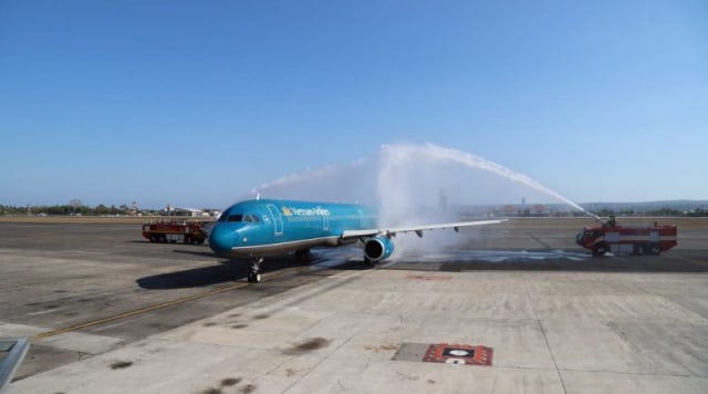 Bandara I Gusti Ngurah Rai Sambut Penerbangan Perdana Vietnam Airlines