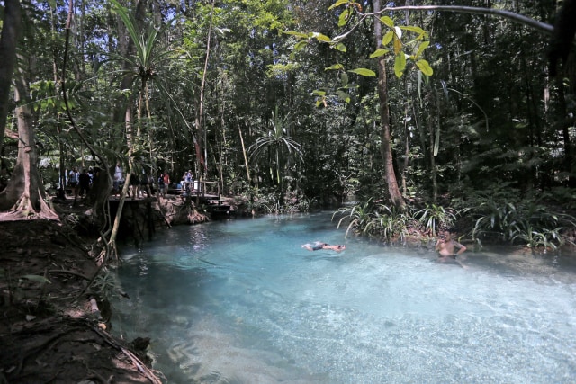 Di titik tertentu kedalaman sungai mencapai lima meter. Foto: Aria Sankhyaadi/kumparan