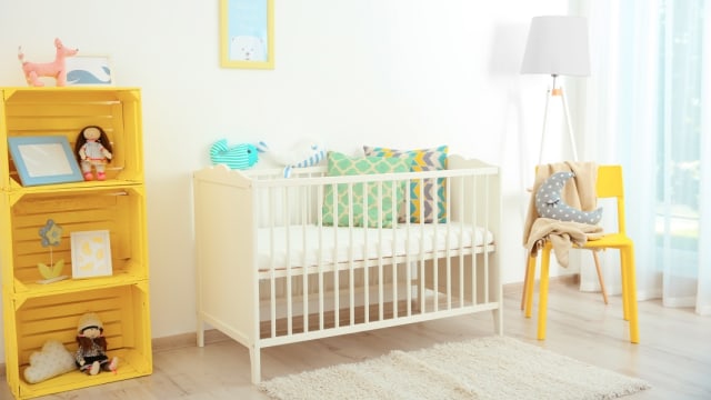 kamar bayi dengan warna kuning Foto: Shutterstock