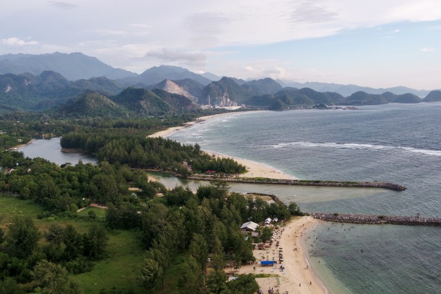 Foto: Kawasan Wisata yang Sedang Hits di Lhoknga, Aceh (853315)