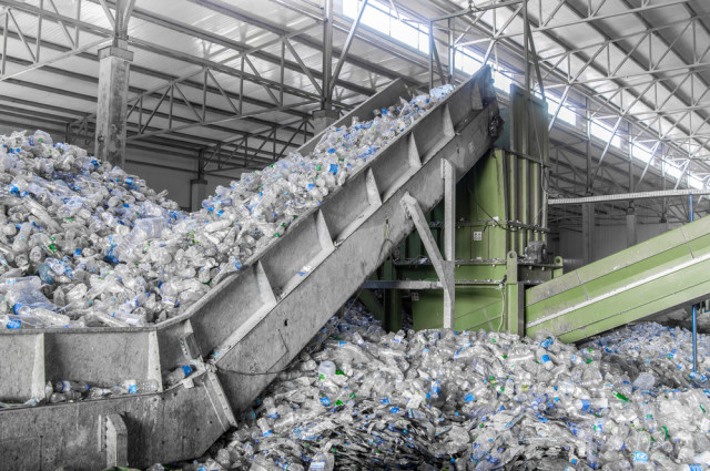 Mengapa Kamu Perlu Peduli Masalah Plastik? (32974)
