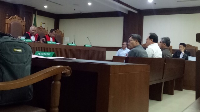 Eks Pengacara Tomy Winata Belum Minta Maaf ke Hakim yang Dipukulnya (122798)