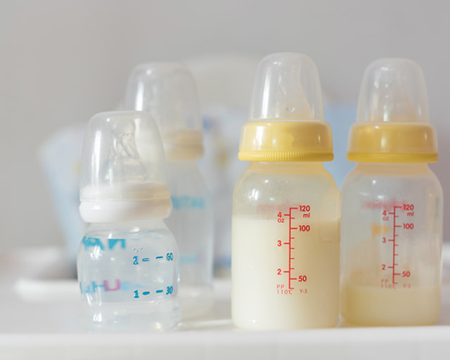 Jangan sembarangan memilih susu formula untuk bayi. Sumber Sleek.id