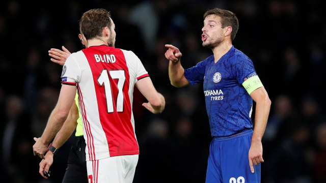Kapten Ajax dan Chelsea berseteru, Foto: REUTERS/David Klein
