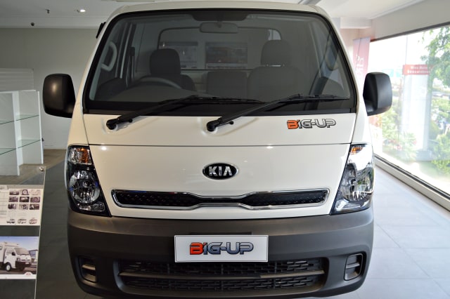 Kia Big-Up, Indomobil, Kia, Mobil