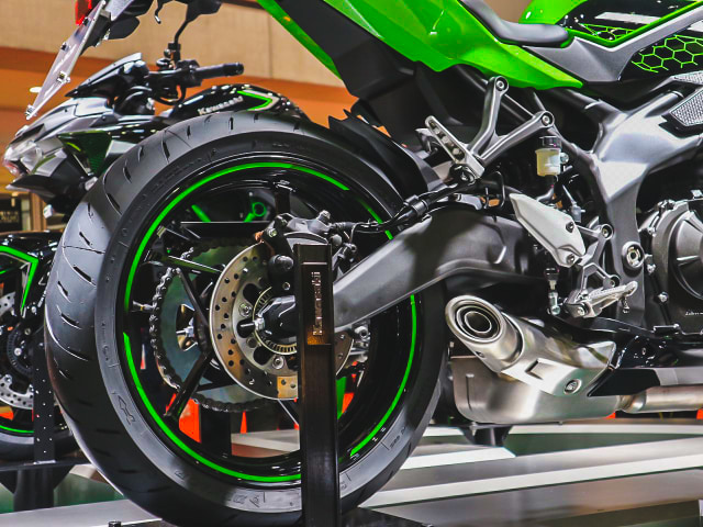 Tampilan knalpot underbelly Ninja 250 4-Silinder (ZX-25R). Foto: Ghulam Muhammad Nayazri/kumparan