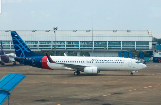Pesawat Sriwijaya Air