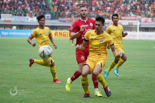 Persija vs Semen Padang. (Foto: Dok. Liga Indonesia)