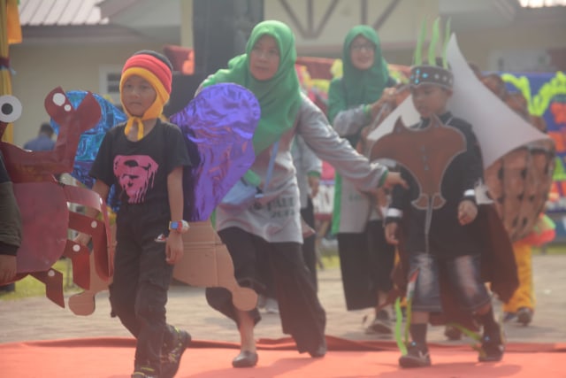 Foto : Berbagai Atraksi Anak-anak Usia Dini di Gebyar PAUD 2019 (4843)