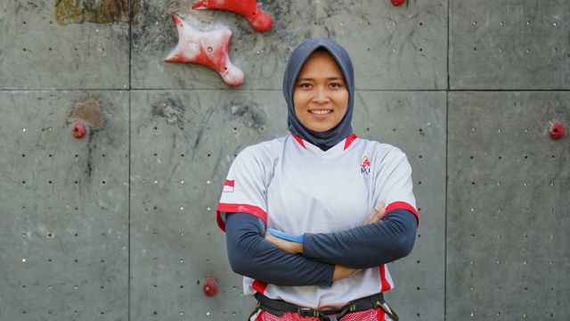 Atlet panjat tebing putri Indonesia Aries Susanti Rahayu