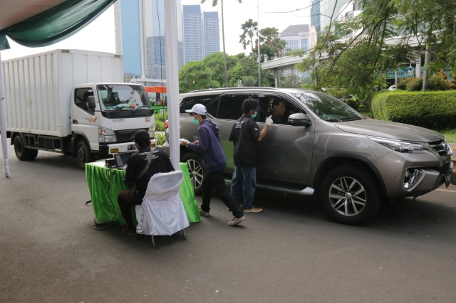 com-Uji emisi kendaraan di Jakarta. Foto: dok. Diskominfotik Pemprov DKI
