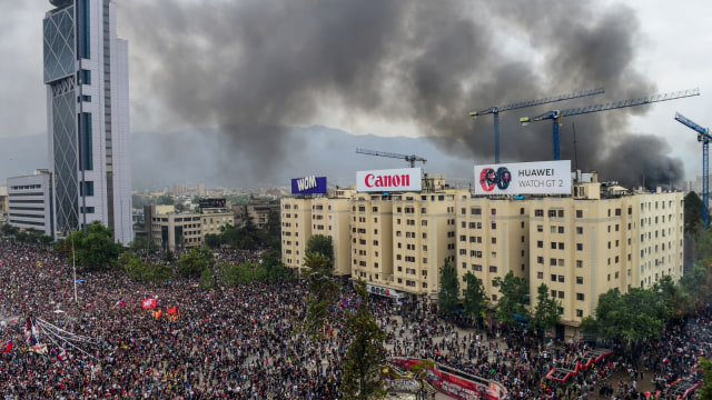 Demo di Chile, Massa bakar universitas