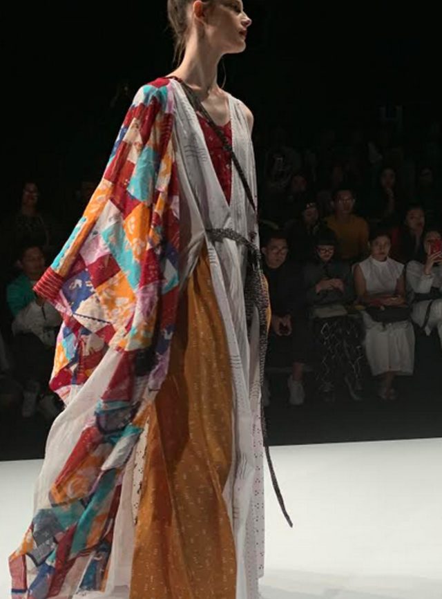 Sejauh Mata Memandang di Show Indonesia Fashion Forward Foto: Lynda Ibrahim