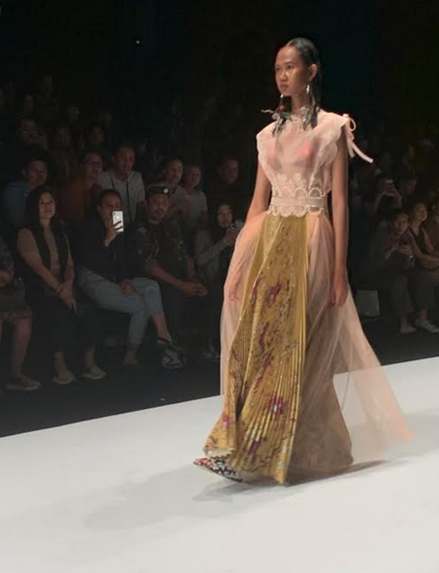 Karya Toton Januar di Show Indonesia Fashion Forward Foto: Lynda Ibrahim