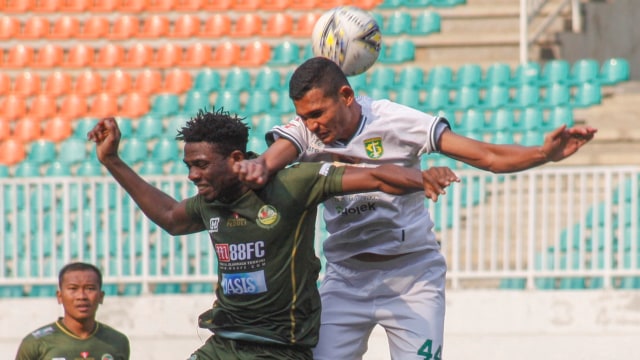 Tira Persikabo melawan Persebaya