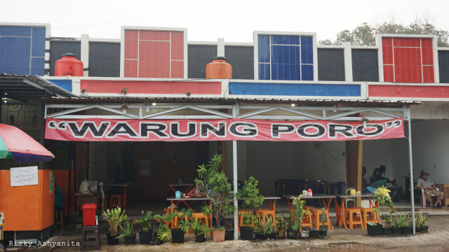Warung Poro Spesial Tongseng Banjarbaru (Foto : Rizky Ashyanita)