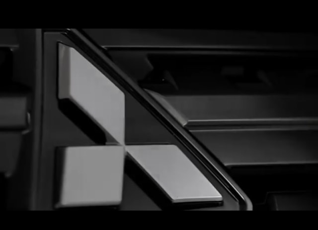Detail penyegaran pada Xpander Crossover yang akan meluncur pada 12 November 2019. Foto: Istimewa