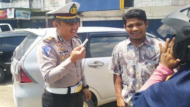 Cerita Aritonang, Terjaring Razia Membawa Berkah, Ditawari Marbot (74199)