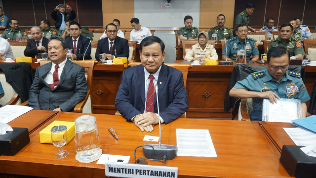 Prabowo Subianto, Komisi I DPR RI