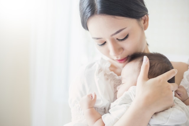 com-Ilustrasi ibu dan anak. Foto: Shutterstock