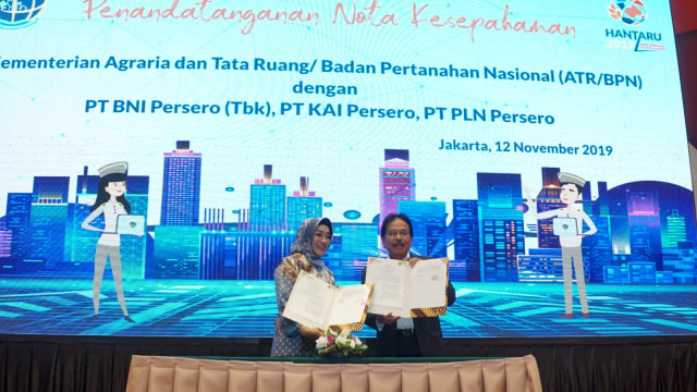 Penandatanganan Nota Kesepahaman Kementerian Agraria dan tata ruang/badan pertanahan Nasional (ATR/BPN) dengan PT BNI persero.  Foto: Helmi Afandi/kumparan