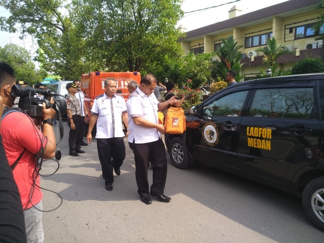 Polri Selidiki Jaringan Pelaku Bom Bunuh Diri Polrestabes Medan (128301)