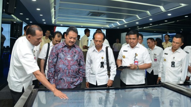 Cegah Serangan Siber, Wamenhan Kembangkan Teknologi Big Data (1056856)