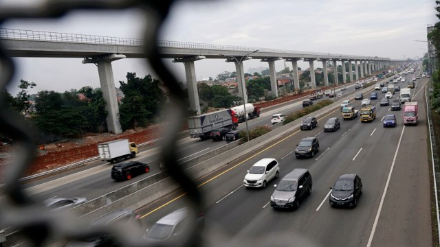 Mengusut Pesepeda Terobos Tol Jagorawi: Terancam Penjara atau Denda Rp 3 Juta (16582)