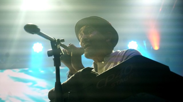 Glenn Fredly & Intimate Konser di M Bloc Live House, Jakarta, pada Kamis (14/11). Foto: Iqbal Firdaus/kumparan