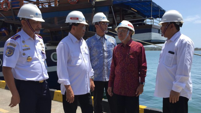 Reklamasi Pelabuhan Benoa, Budi Karya Sumadi, Wayan Koster