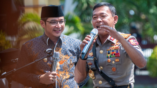 DUET KAPOLRI PASHA UNGU
