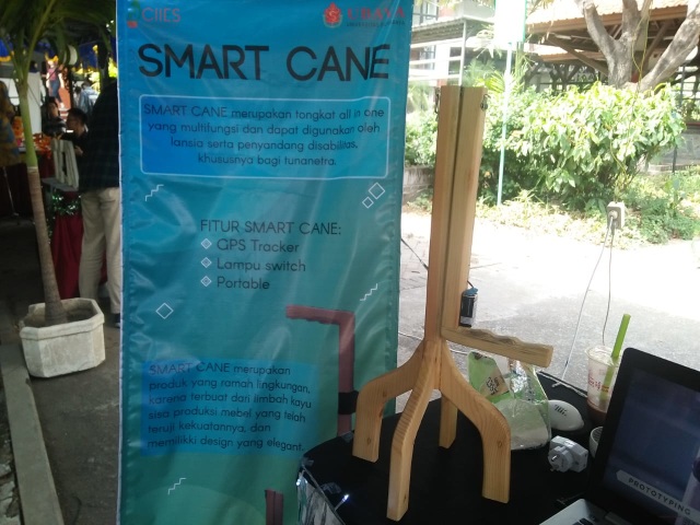 Smart Cane, Tongkat Pintar Ramah Lingkungan Cocok Bagi Lansia (128745)