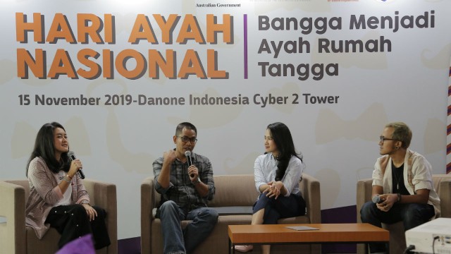 Widodo Sugiman, Praktisi Ayah Rumah Tangga saat menceritakan pengalamannya menjadi ayah rumah tangga. Foto: Doc. IBCWE
