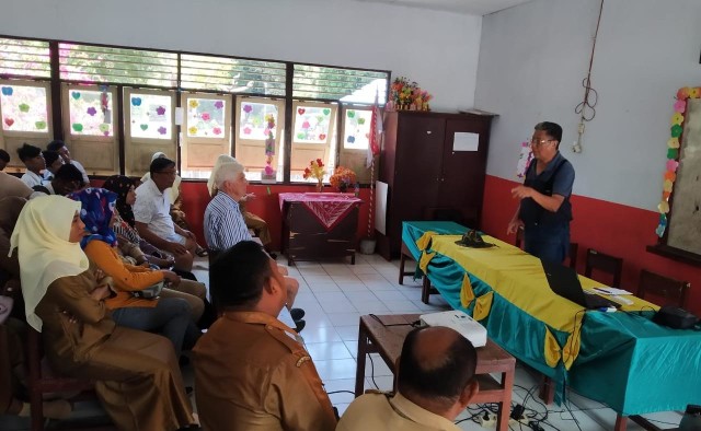 Sekolah, Guru, dan Orang Tua Menjadi Komponen Dasar Pelaku Pendidikan (9413)